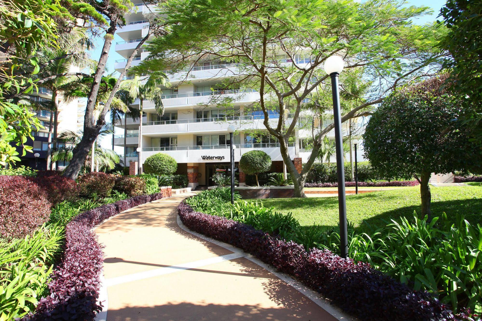 Waterways Apartments Surfers Paradise Extérieur photo